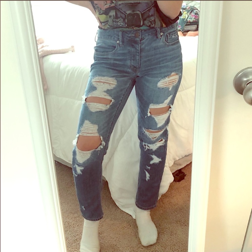 American Eagle Mom Jeans | Size 6